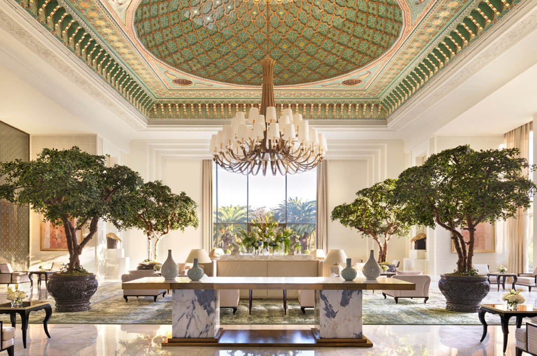 The exquisite Lobby Lounge.